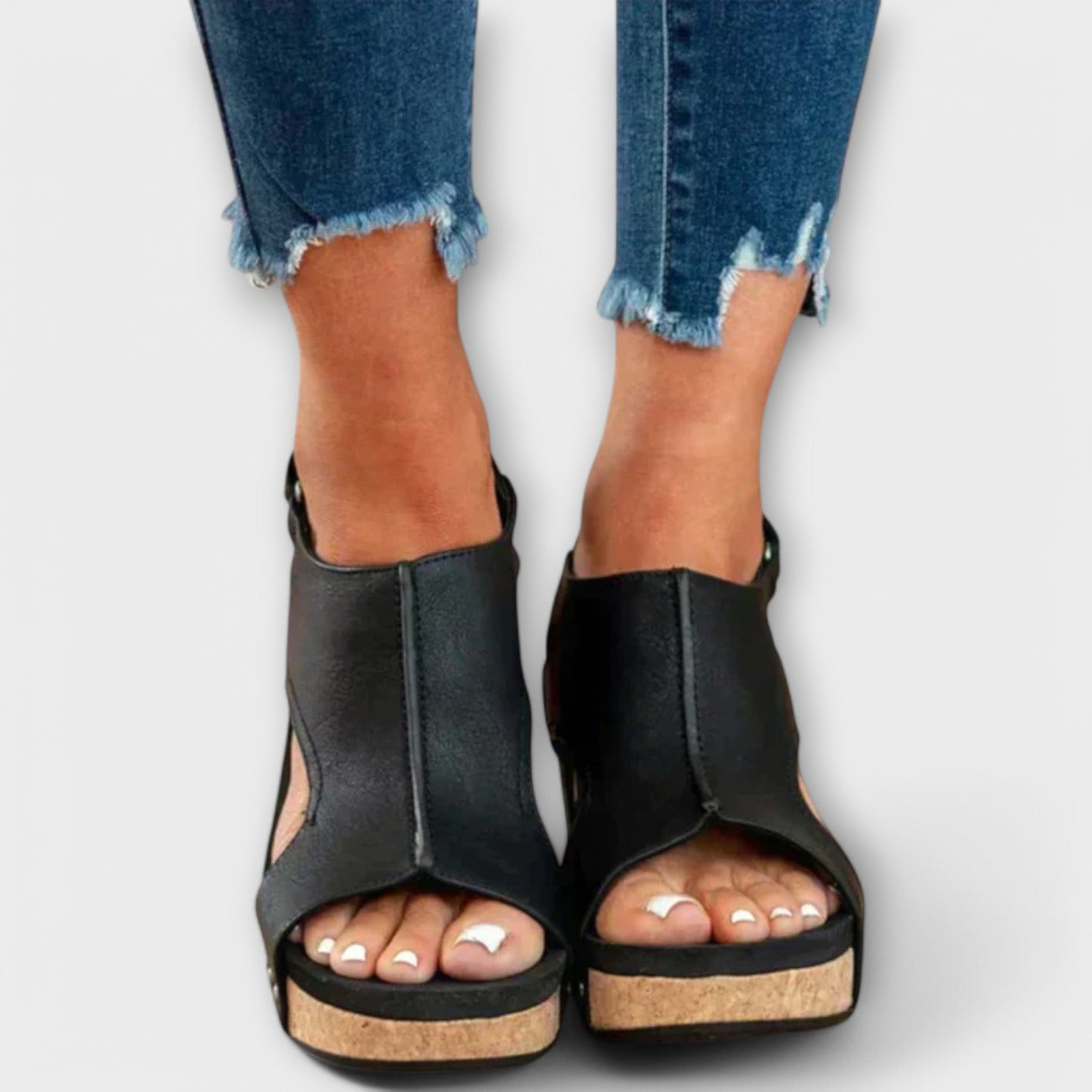 LINA | ORTHOPAEDIC SHOES WITH WEDGE HEELS