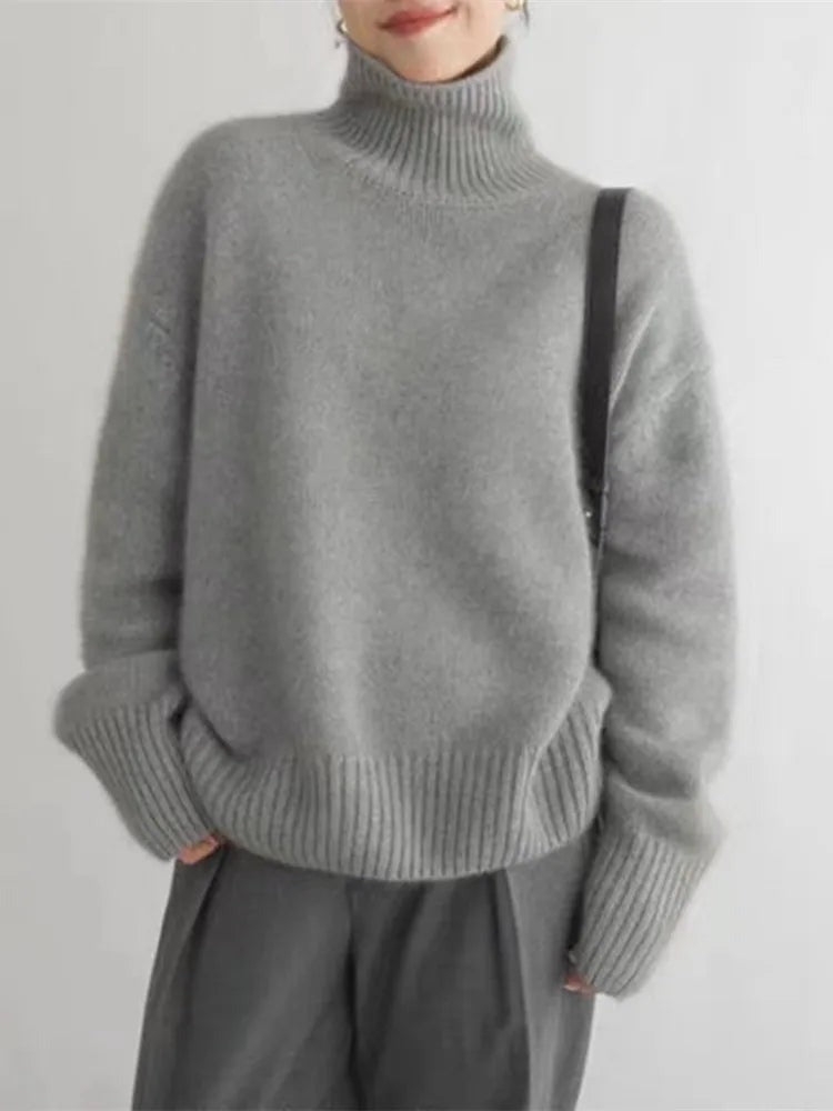 Diva | Chic Turtleneck