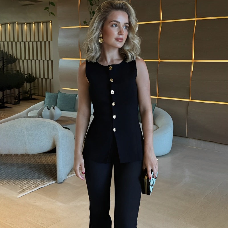 Grier | Sleeveless Button Peplum Top