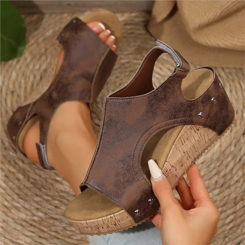 NOVA | COMFORT SLIP-ON WEDGE