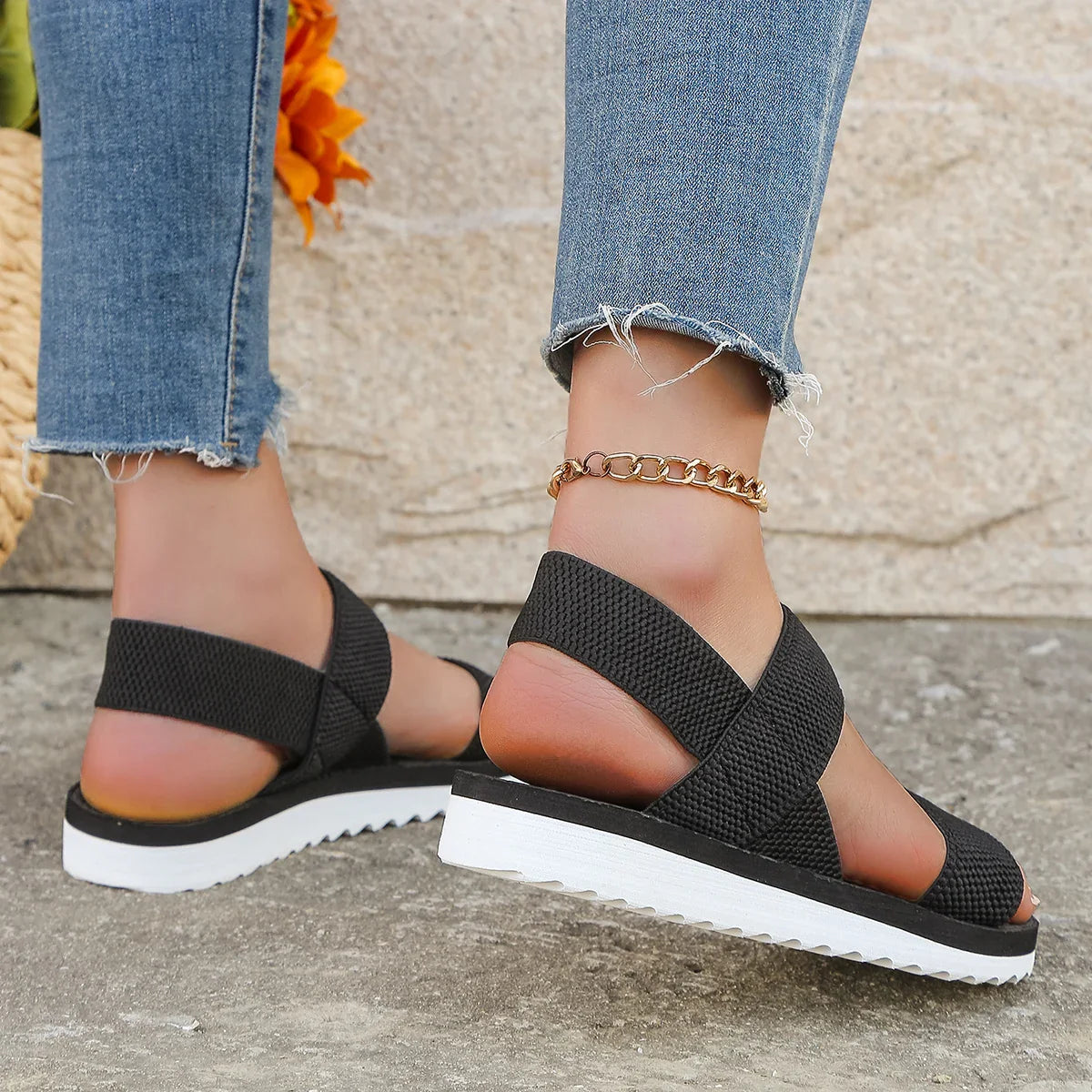 VIXEN | LIGHTWEIGHT WOVEN SANDALS